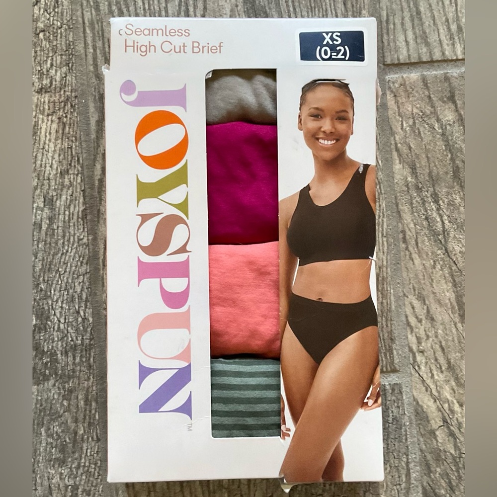 New 4 pairs of Joyspun Seamless High Cut Brief Panties Size XS Multicolor.